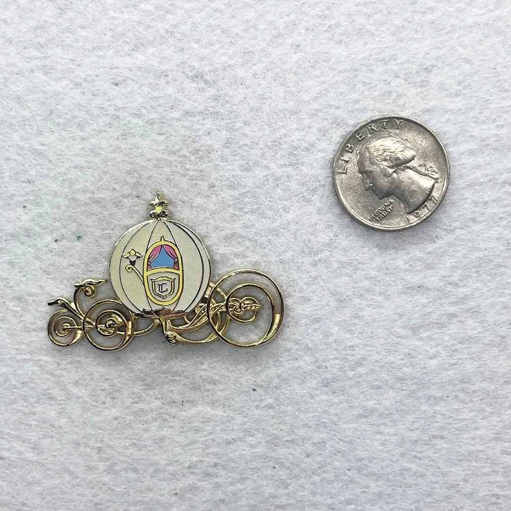 Disney Cinderella White Pumpkin Carriage Pin